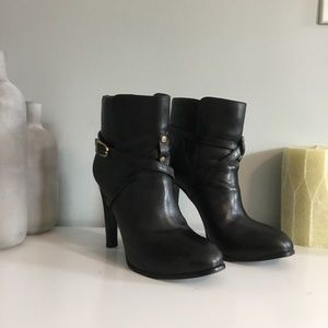 TORY BIRCH Black Leather Booties
